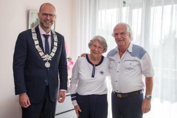 Echtpaar van der Mede-Verhagen 60 jaar getrouwd
